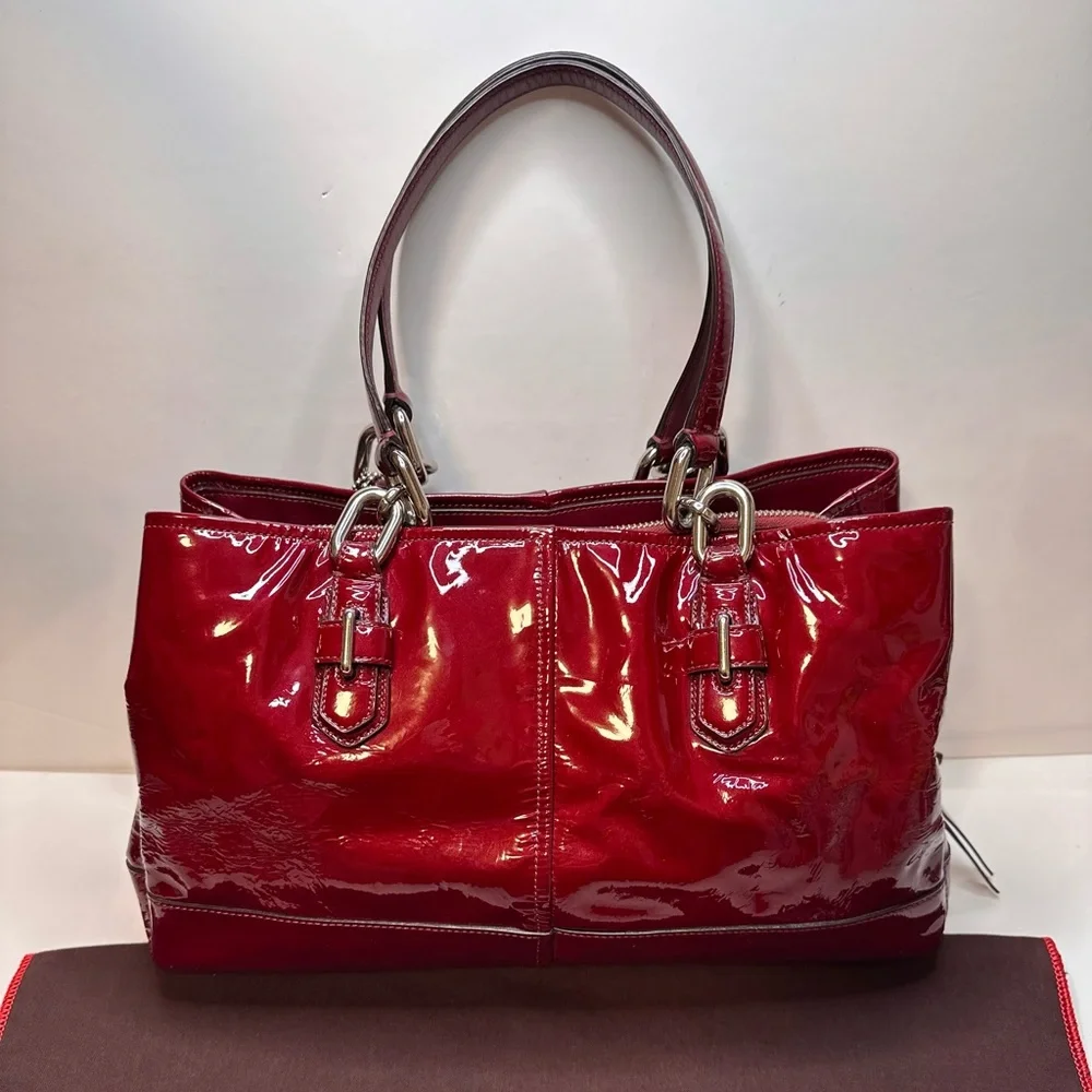 ✅ Sold ✅ Y2K Coach Chelsea Jayden Burgundy Patent Leather Tote Handbag Satchel - Picture 6 of 16